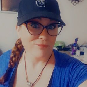 Meet your Posher, Alison